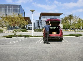 Key by Amazon In-Car Delivery Service